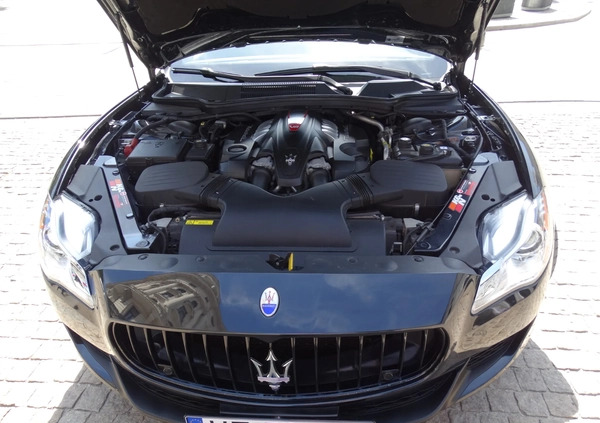 Maserati Quattroporte cena 260000 przebieg: 73000, rok produkcji 2014 z Warszawa małe 781